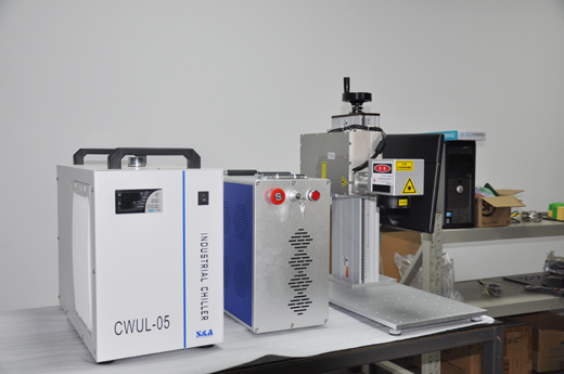 紫外激光打標(biāo)機(jī)1 紫外激光打標(biāo)機(jī)1