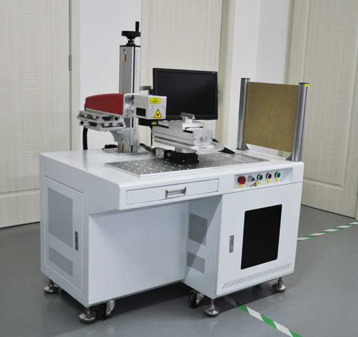 光纖激光打標(biāo)機(jī)1 光纖激光打標(biāo)機(jī)1