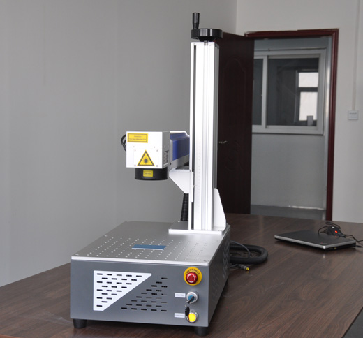 金屬激光打標(biāo)機(jī)2