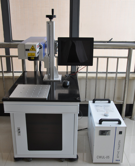紫外激光打標(biāo)機(jī)1